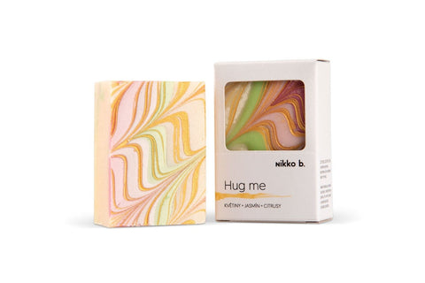 Hug Me - tuhé tělové mýdlo - Nikko B.